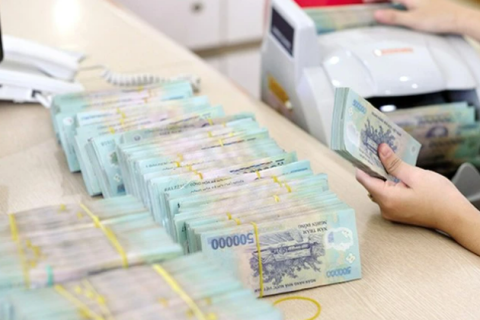 Lãi suất huy động vẫn bị 'nhấn chìm'